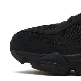 9060 Triple Black Cat