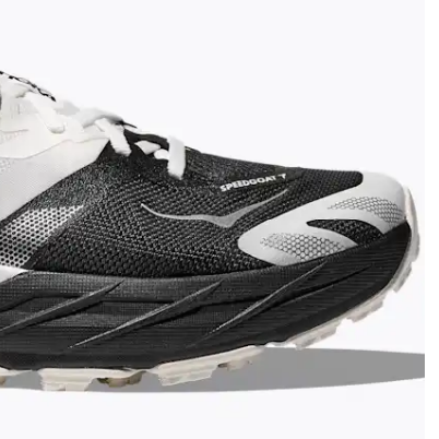 Speedgoat 7 Black/White