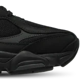 9060 Black Cat