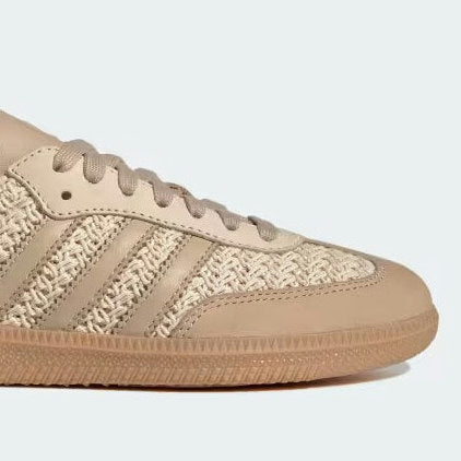 Samba OG Sand Strata Gum "Magic Beige"